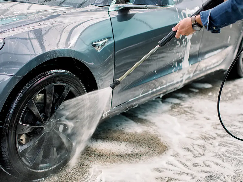 Self-wash pour le lavage de votre voiture.